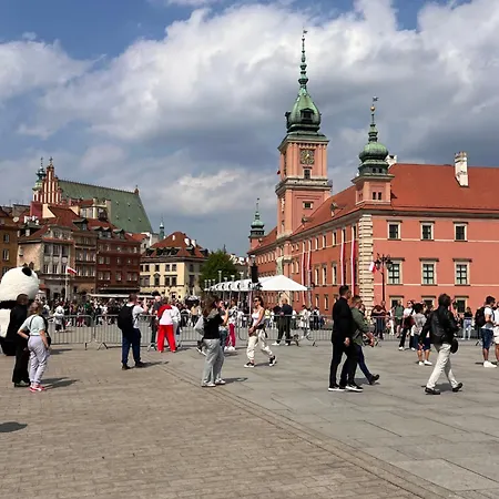 Atelier Apartment Warschau